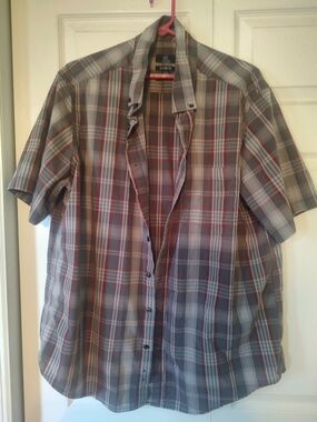George Men's Short-Sleeve Plaid Button-Down Shirt - Gray & Red 2XL